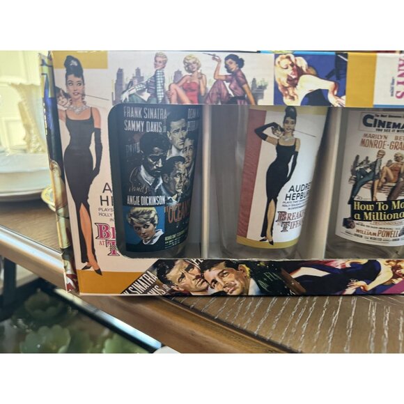 Set Of 4 Rare Movie-Themed Pub Glasses In Original Box Featuring Iconic Films: O - Picture 4 of 16